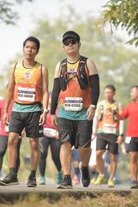 BIB: 40690, 42963
                            <button type="button" onclick="openModal(8394881)" class="btn btn-primary btn-sm float-right btn-popup" data-toggle="modal" data-target=".modal-high-quality">
                        <i class="fas fa-shopping-cart"></i> Add to Cart
                    </button>
                                            <button type="button" onclick="isThisMe(8394881, true)" class="btn btn-success btn-sm float-right btn-popup btn-isme hidden" data-toggle="tooltip" data-placement="bottom" title="นี่คือรูปของคุณใช่ไหม คลิกที่นี่เพื่อเอาเข้าอัลบั้ม">
                        <i class="fas fa-plus"></i> Add to album
                    </button>
                    <button type="button" onclick="isThisMe(8394881, false)" class="btn btn-warning btn-sm float-right btn-popup btn-isnotme hidden">
                        <i class="fas fa-ban"></i> Remove from album
                    </button>